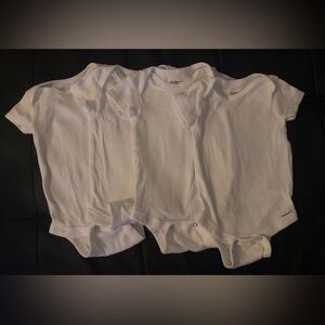 ❤️❤️ 4 Gerber White Short Sleeve Bodysuit Onsie